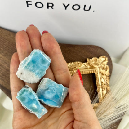 【NEW】Larimar Raw Stone【H】3つセット