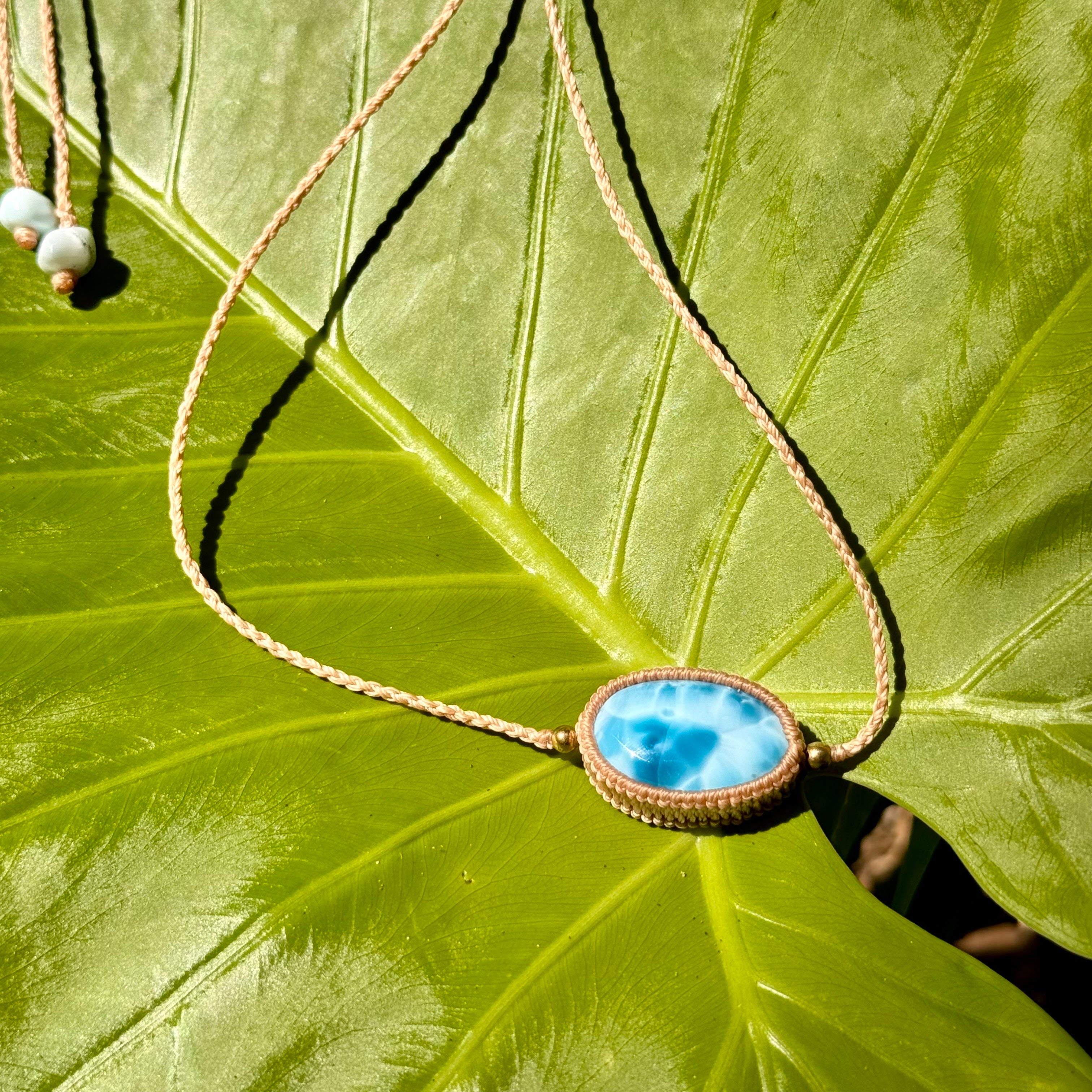 Hanasaka _ Macrame Necklace