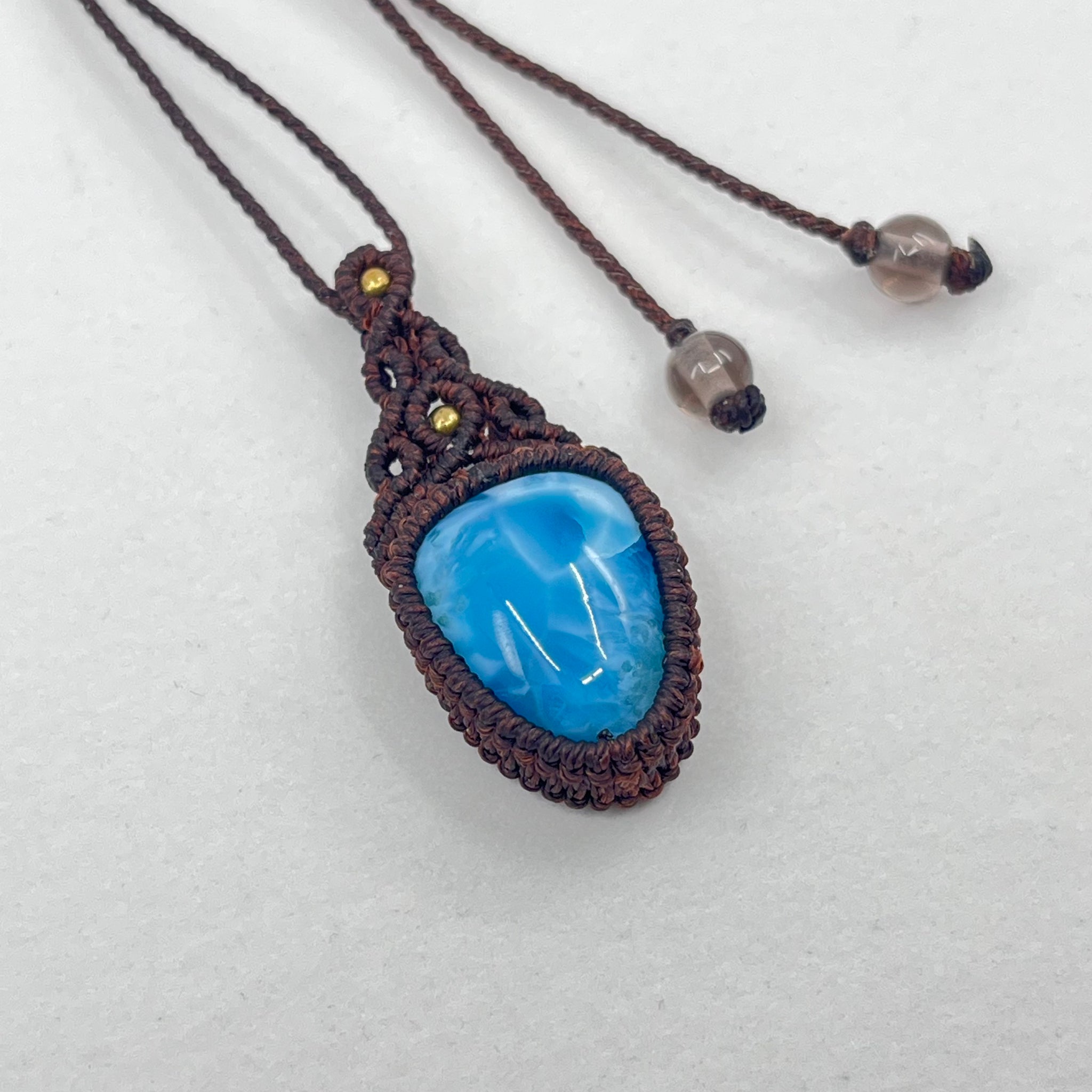 Tsukiakari _ Macrame Necklace