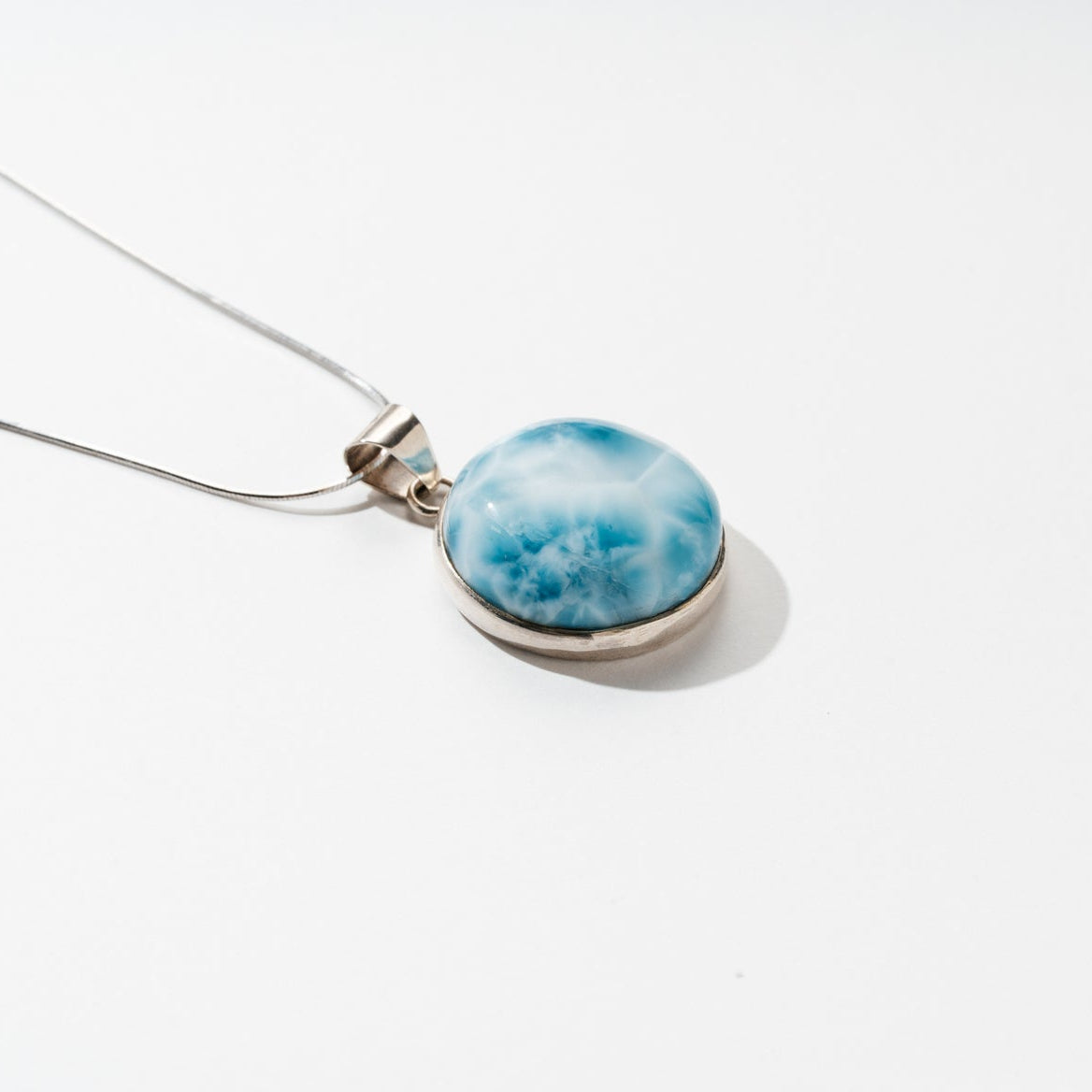 Tsuki ｜AAAラリマー｜Olas de Larimar