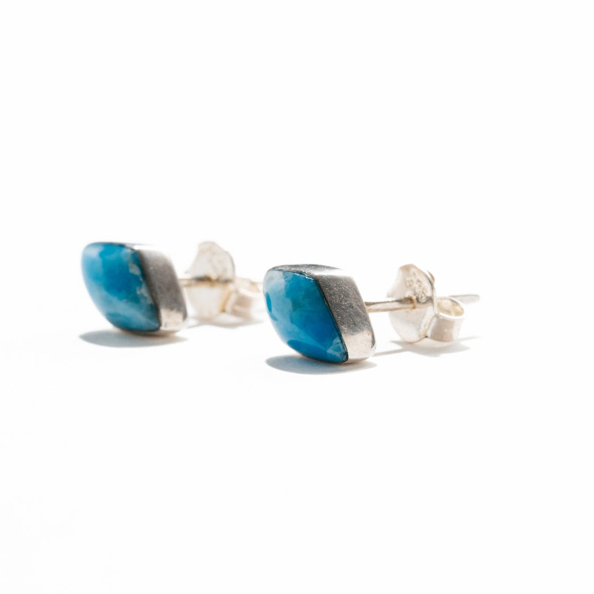 Irori｜AAAラリマーイヤリング｜Olas de Larimar